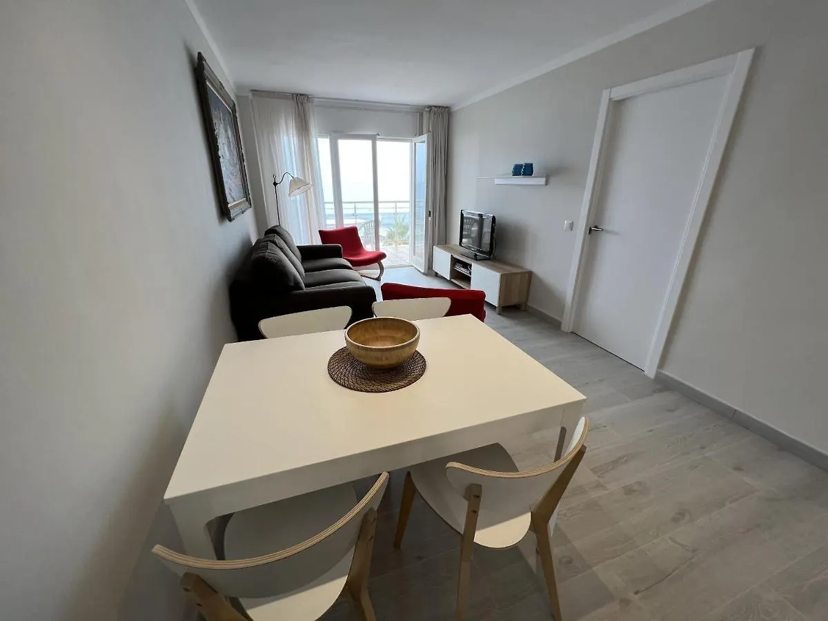 Europa 43 Apartment Roses